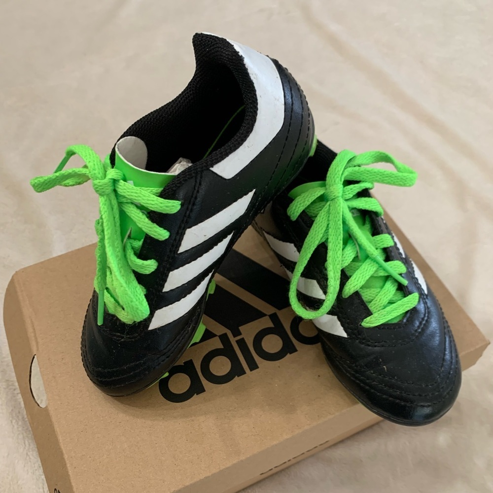 Kid Adidas Goletto Soccer Shoes